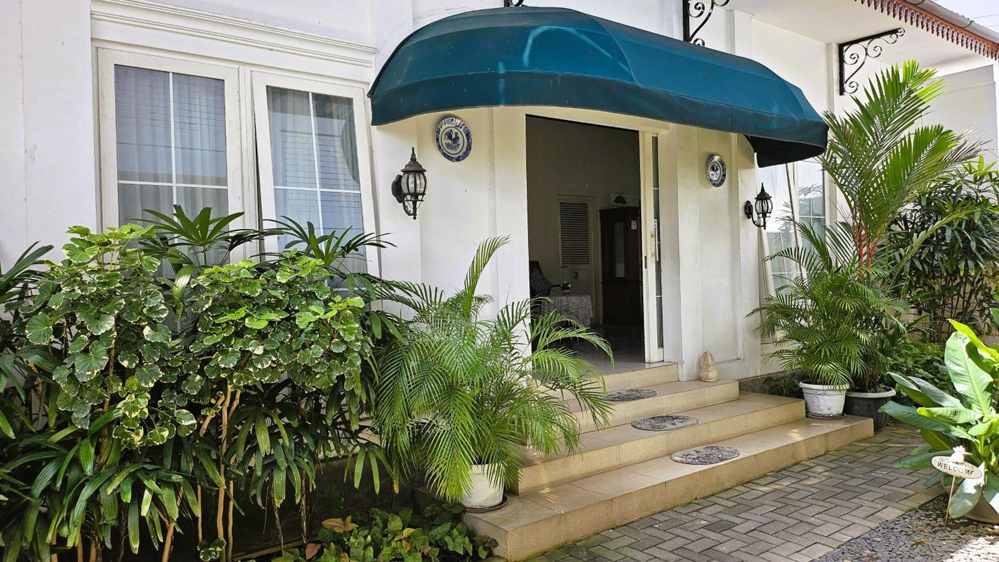 Hotel Surokarsan 9 House Yogyakarta Exterior foto